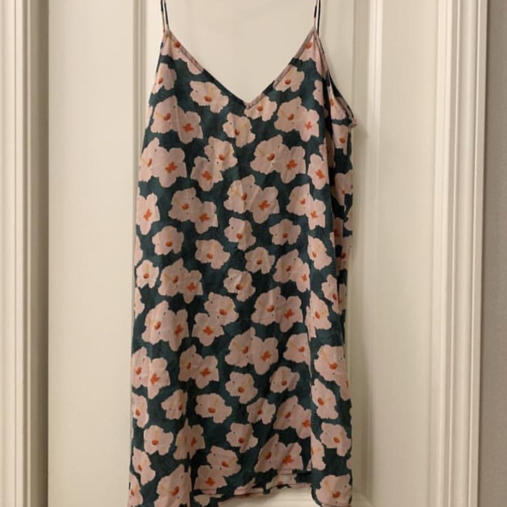❌SOLD❌Acacia Flores in Mahalo